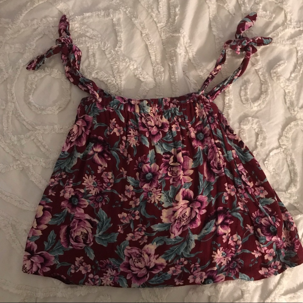 American Eagle Floral Tie Crop Top